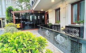 Liman Hotel